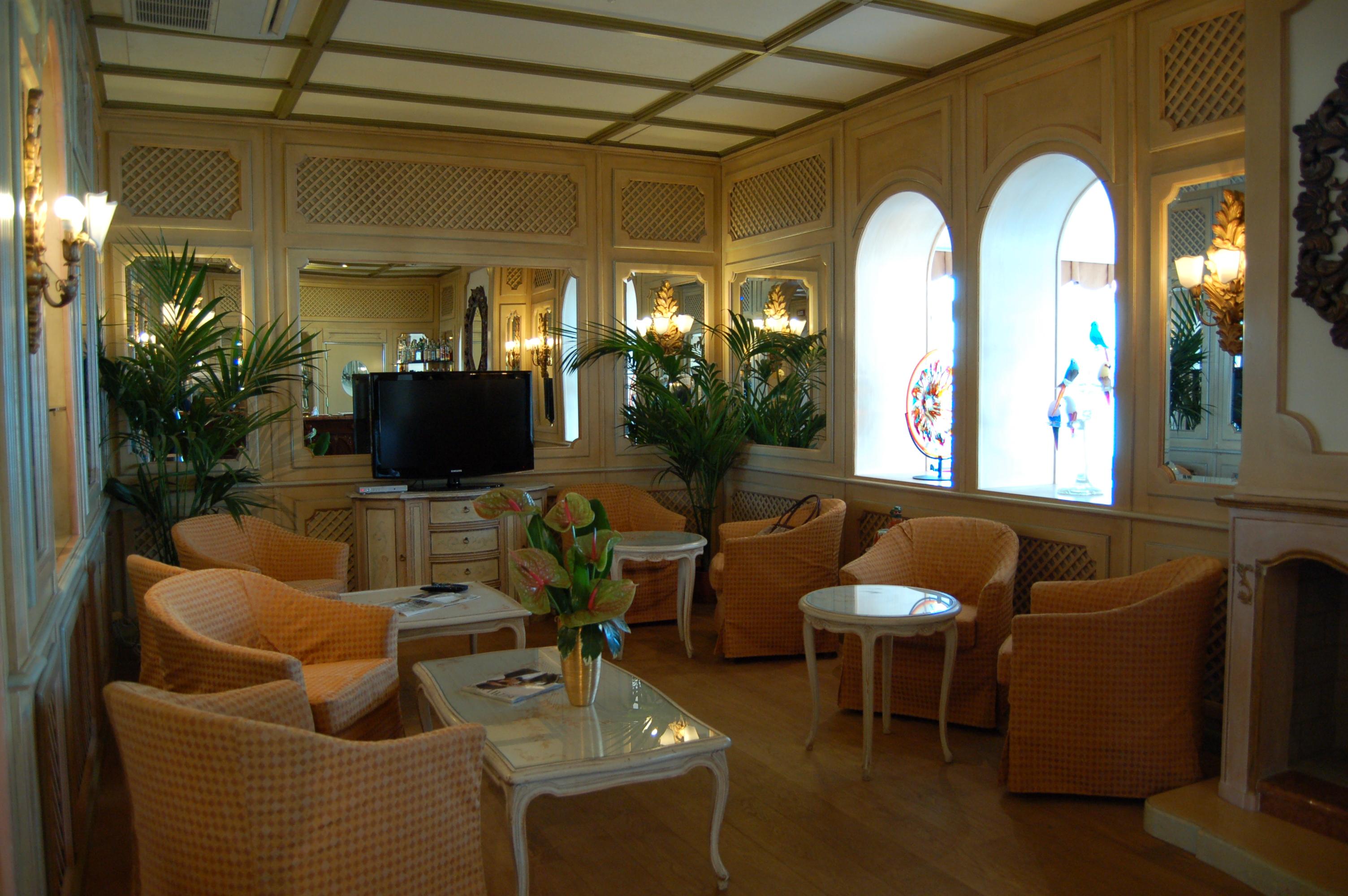 Hotel Laguna