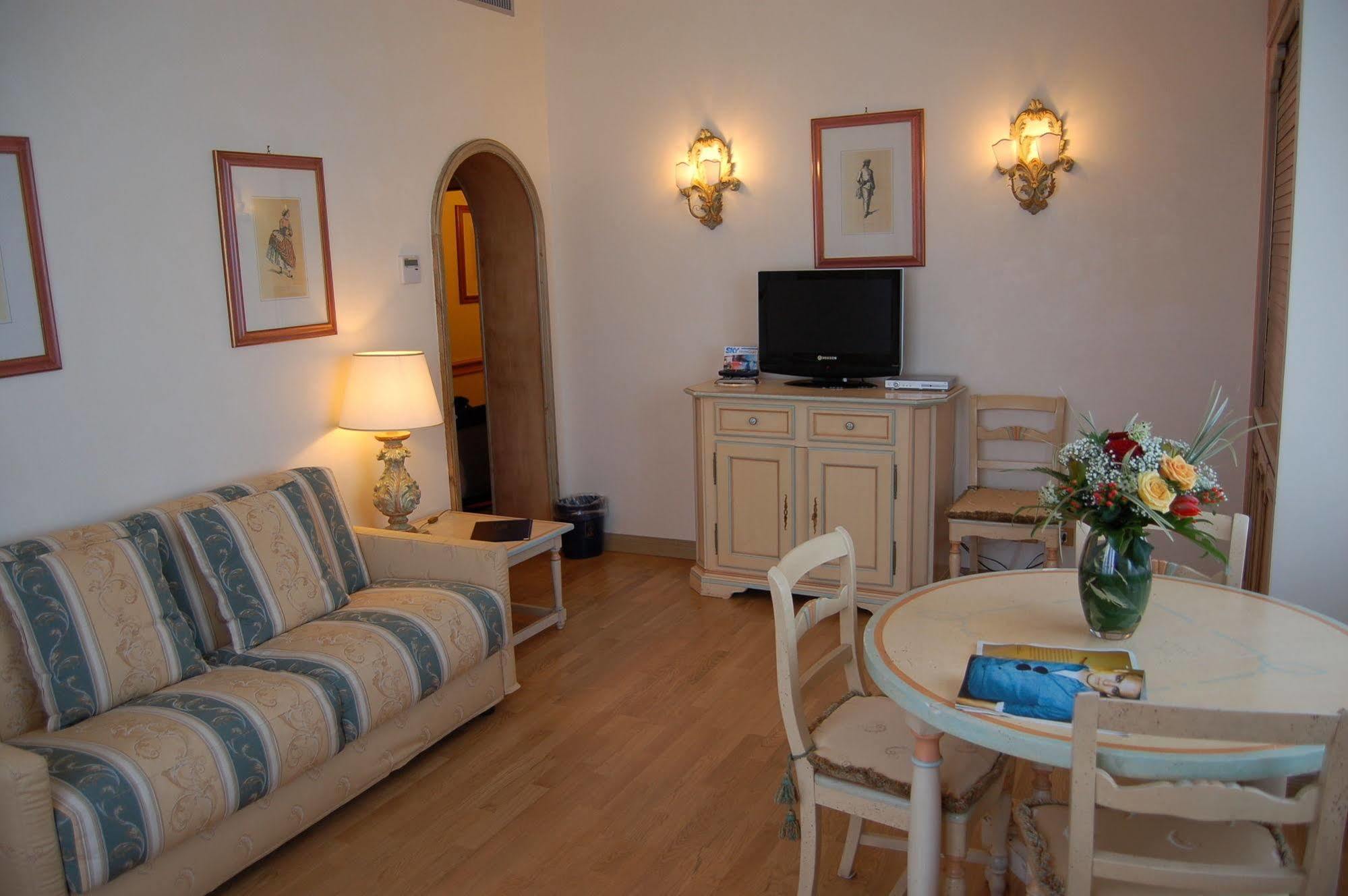 Hotel Laguna