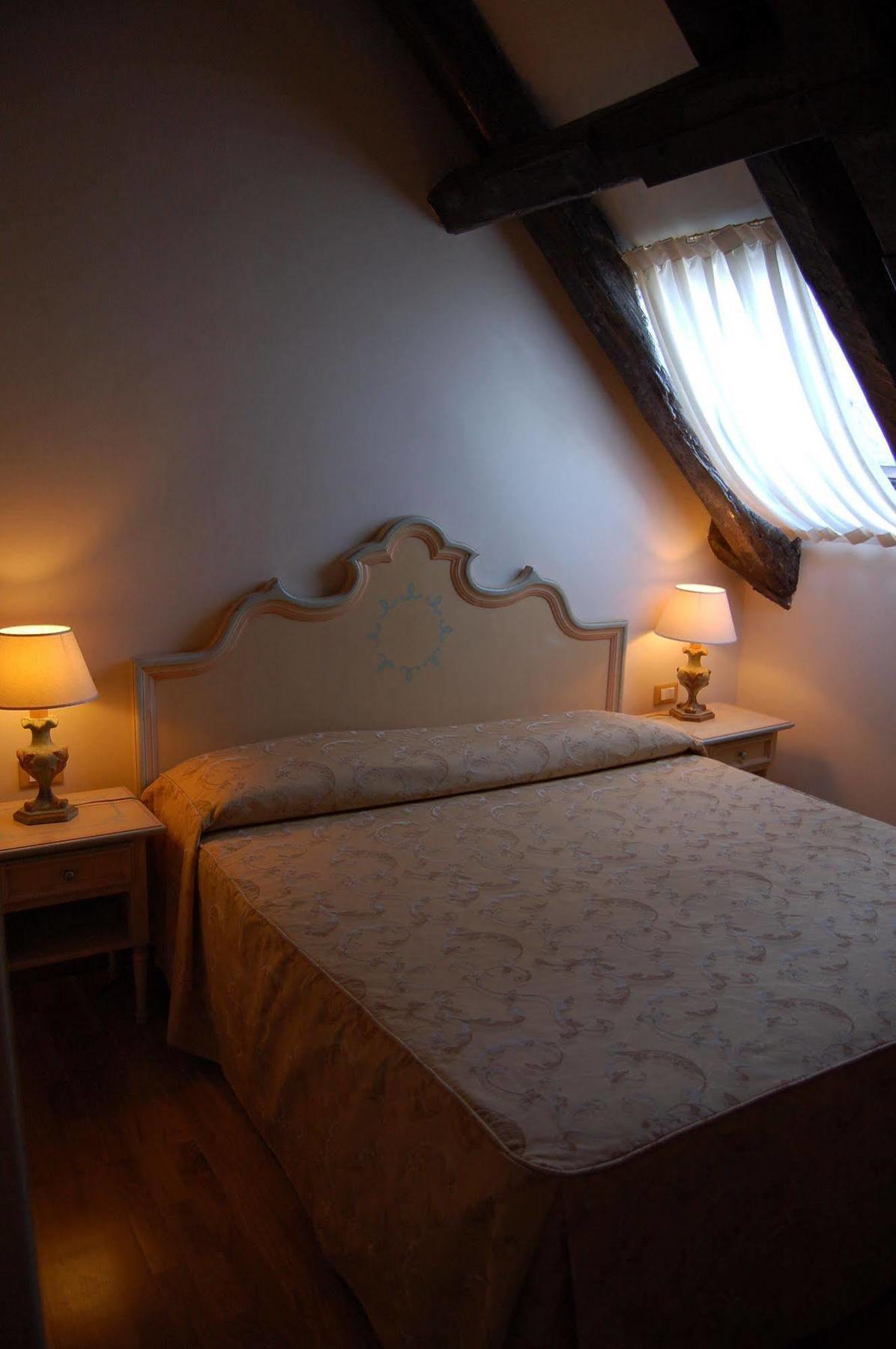 Hotel Laguna
